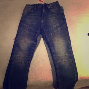 Zara Men’s 30 Ribbed Jeans